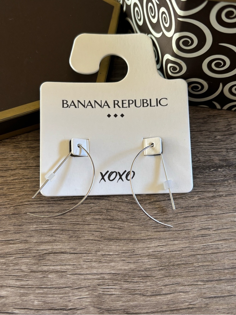 Banana Republic Silver Curved Threader Earrings